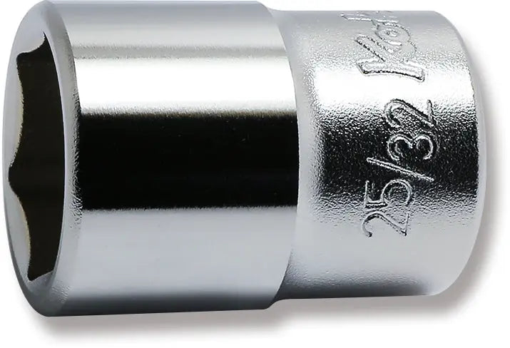 1/2 Sq. Dr. Socket  25/32 6 point Length 38mm