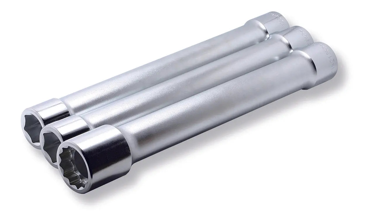 1 Sq. Dr. Extra Long Wheel Nut Socket  41 x 21mm Bi-Hex x Square Length 400mm