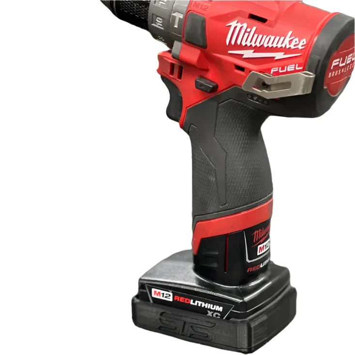 STS Auto Design MW12XC – Milwaukee M12 XC Magnetic Battery Cover