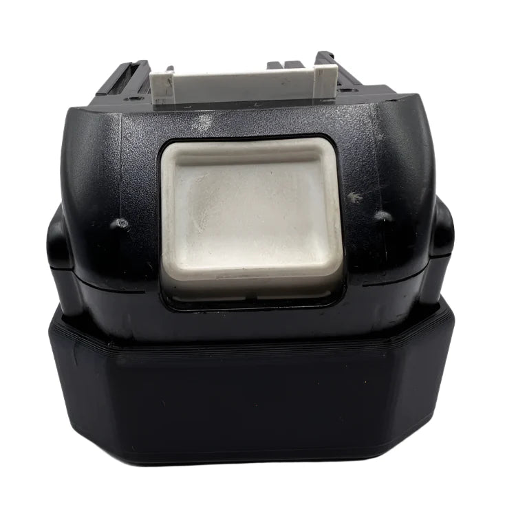 STS Auto Design MK1835 – Makita 18V 3Ah/5Ah Magnetic Battery Cover